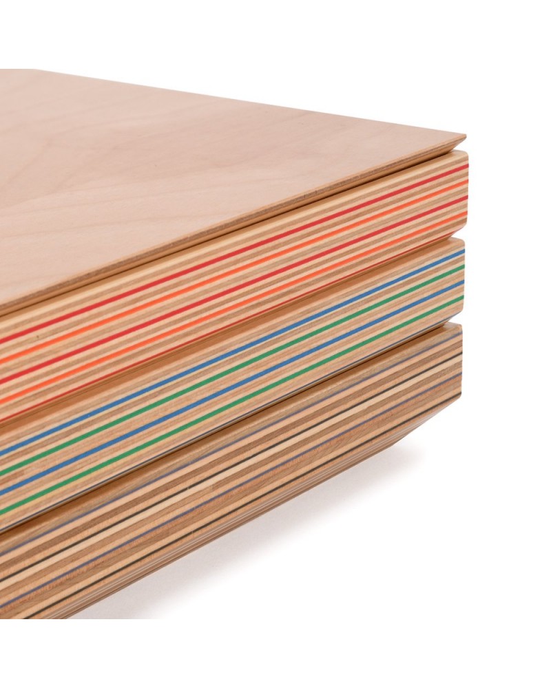 limited edition wooden box colored holbein pencils