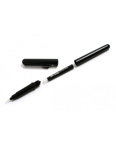 Kuretake Fountain Brush Pen black body with 3 Spare Cartridge, Black ink  (No.13), Flexible Brush Tip for lettering, calligraphy, illustration, art